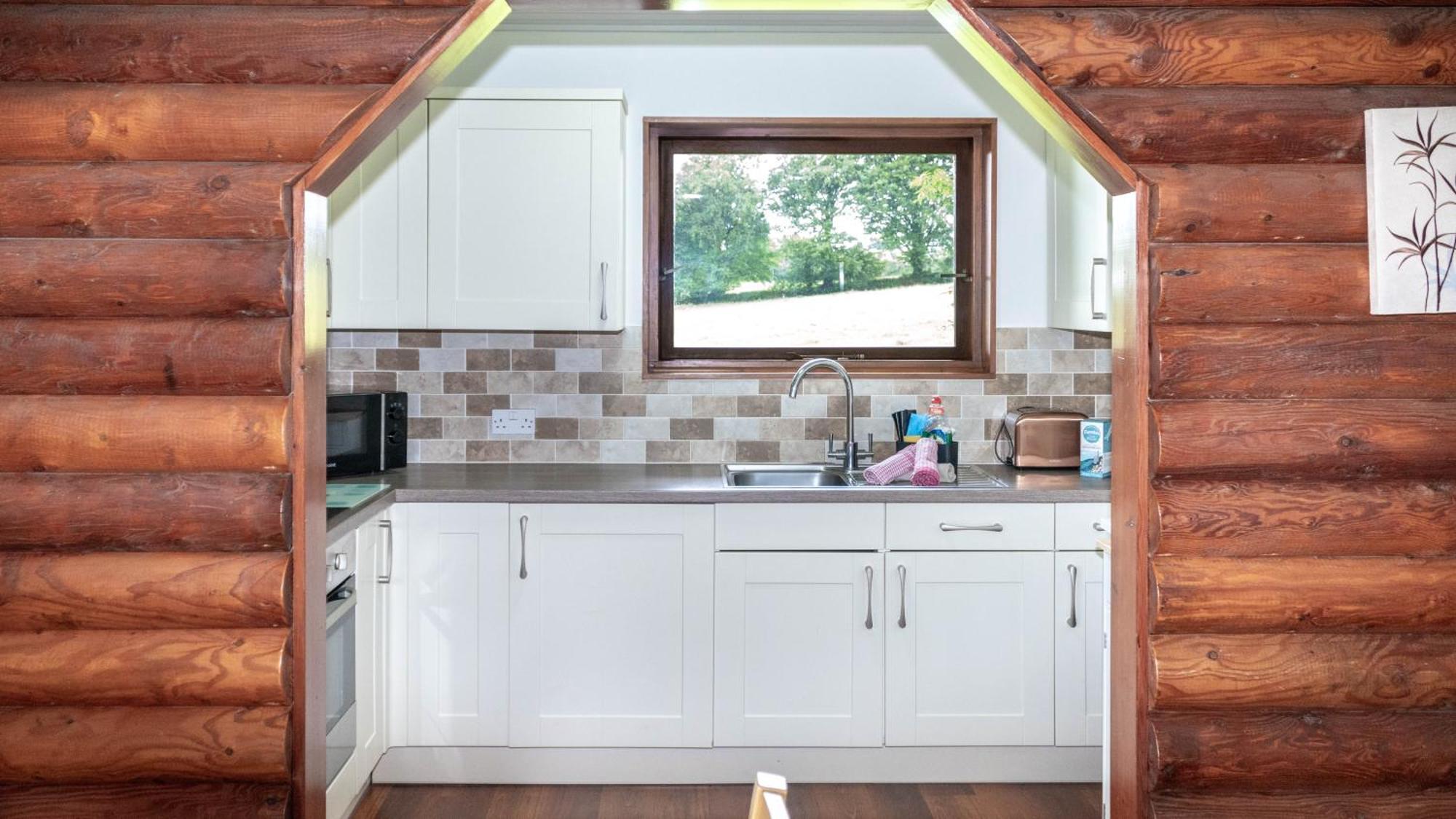 Ta Mill Cottages & Lodges - Brookview Lodge 1 Launceston Esterno foto